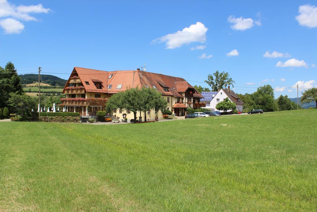Landgasthof Zum Schuetzen Oberried  Buitenkant foto